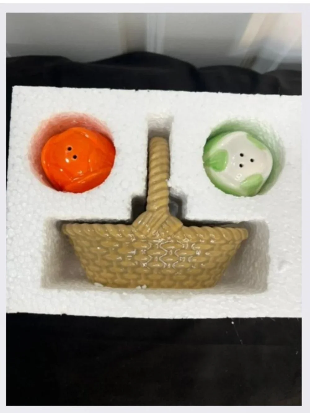 Anthropologie Louise Stoneware Salt & Pepper Shakers in Basket – New in the box